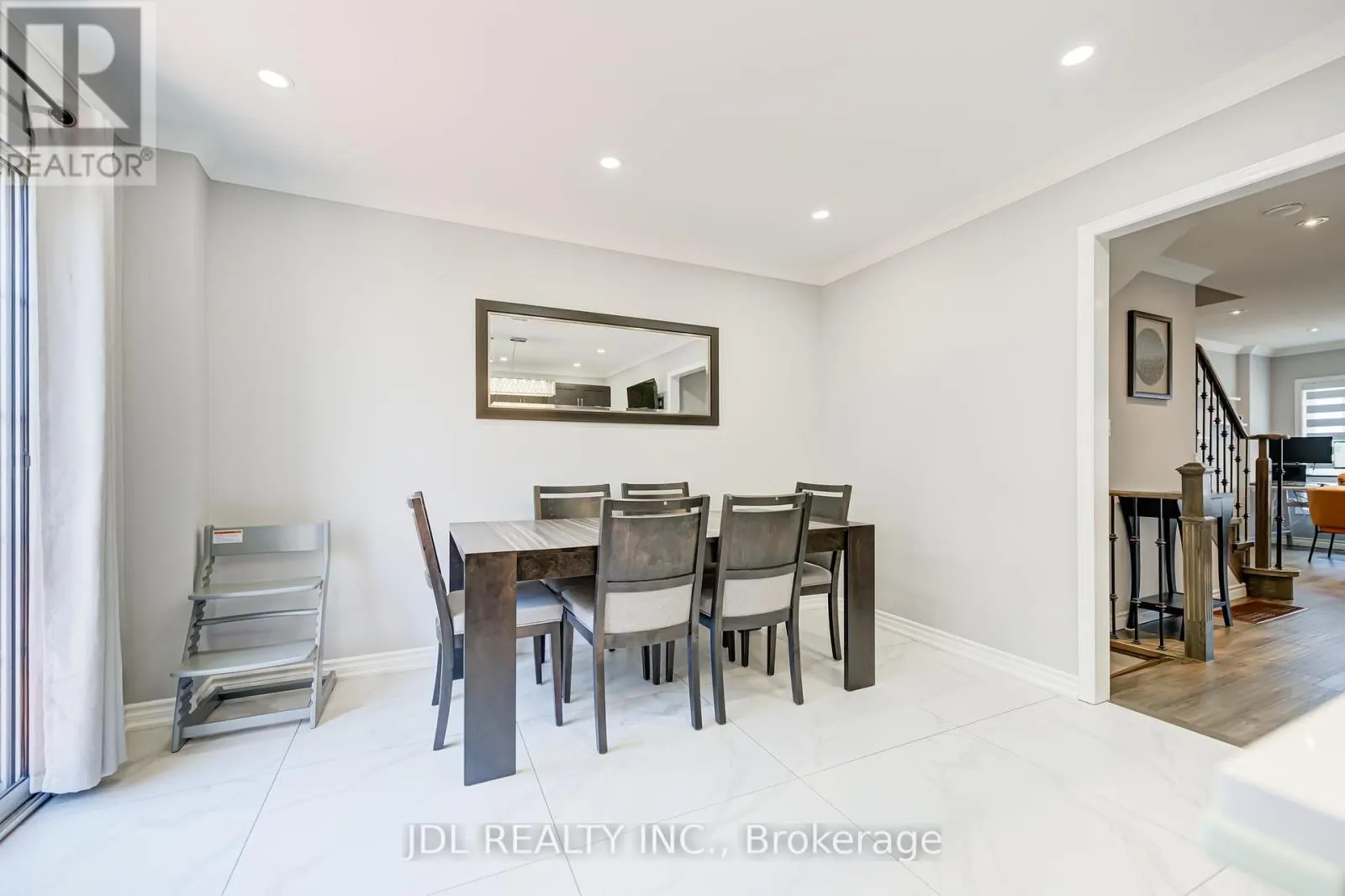 103 THOROUGHBRED WAY