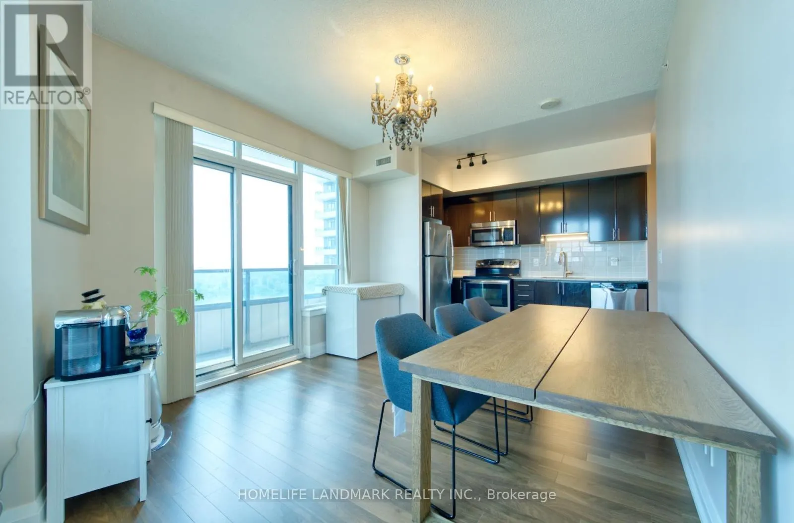 1201 - 7171 YONGE STREET