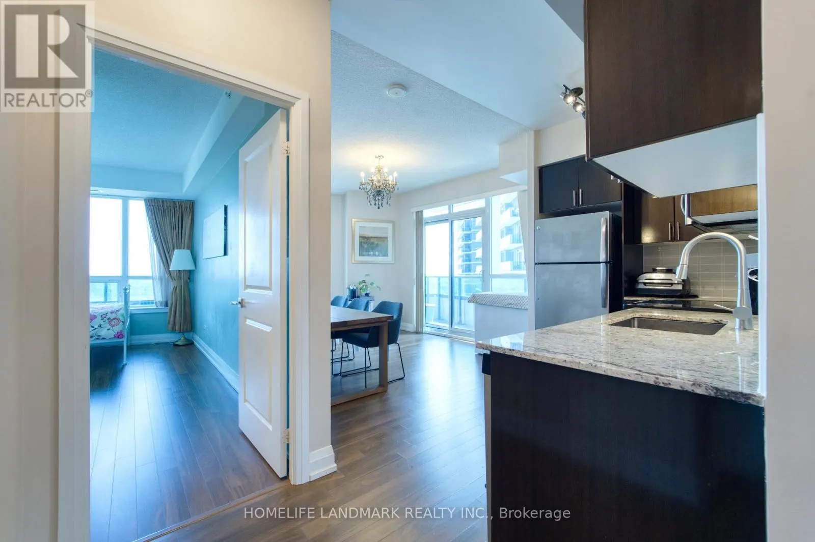 1201 - 7171 YONGE STREET