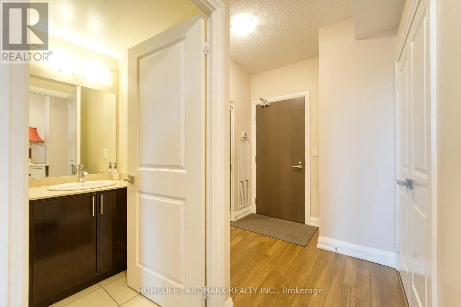 1201 - 7171 YONGE STREET