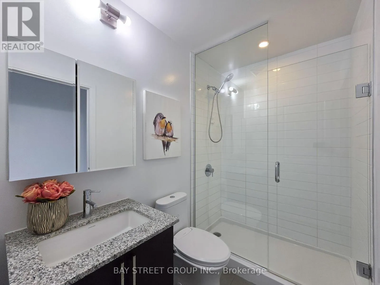 705B - 9608 YONGE STREET
