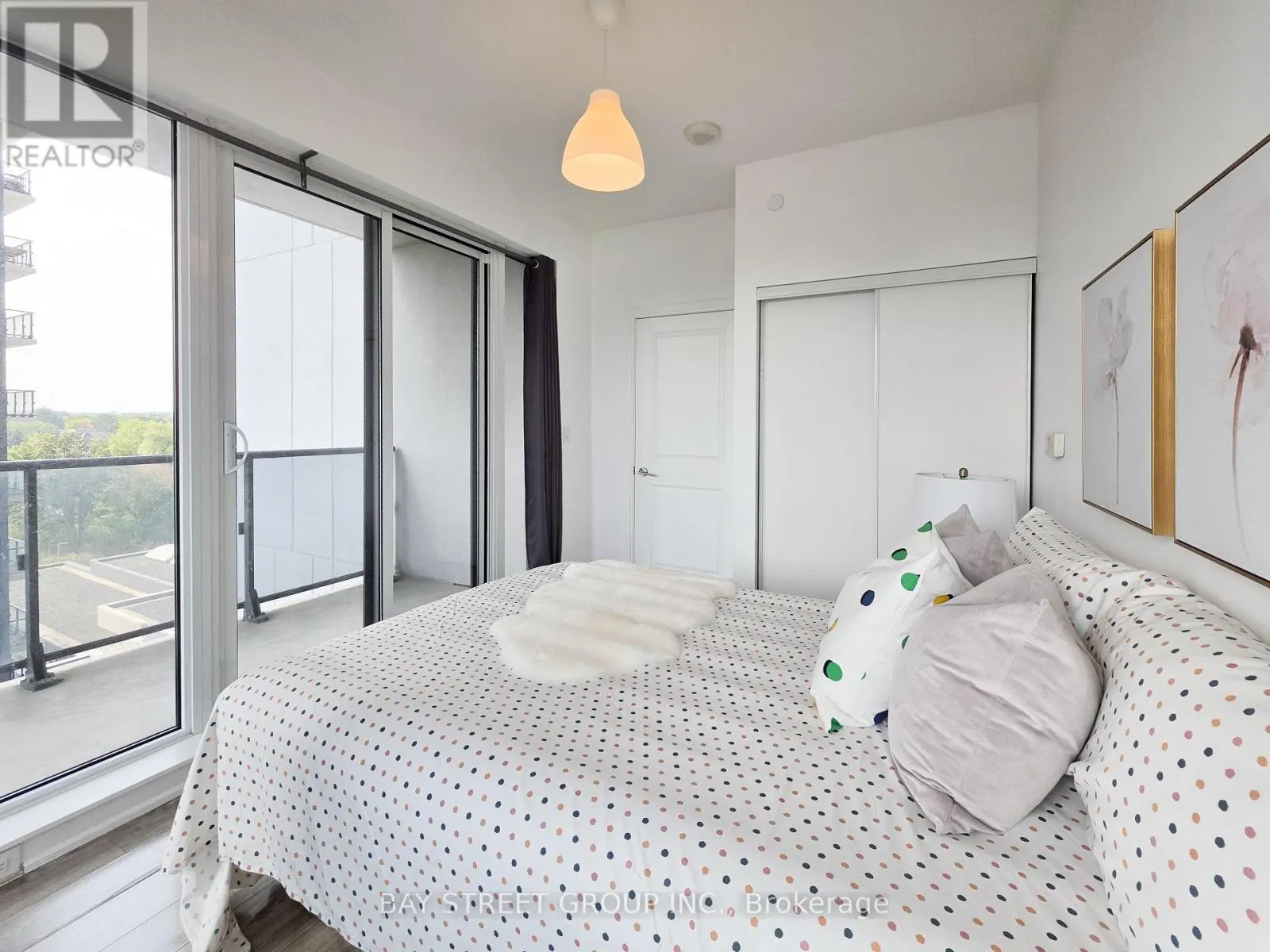 705B - 9608 YONGE STREET