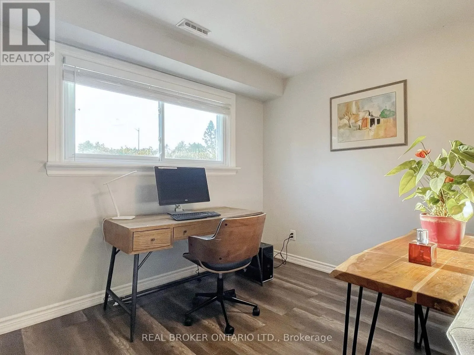 15 JASMINE CRESCENT
