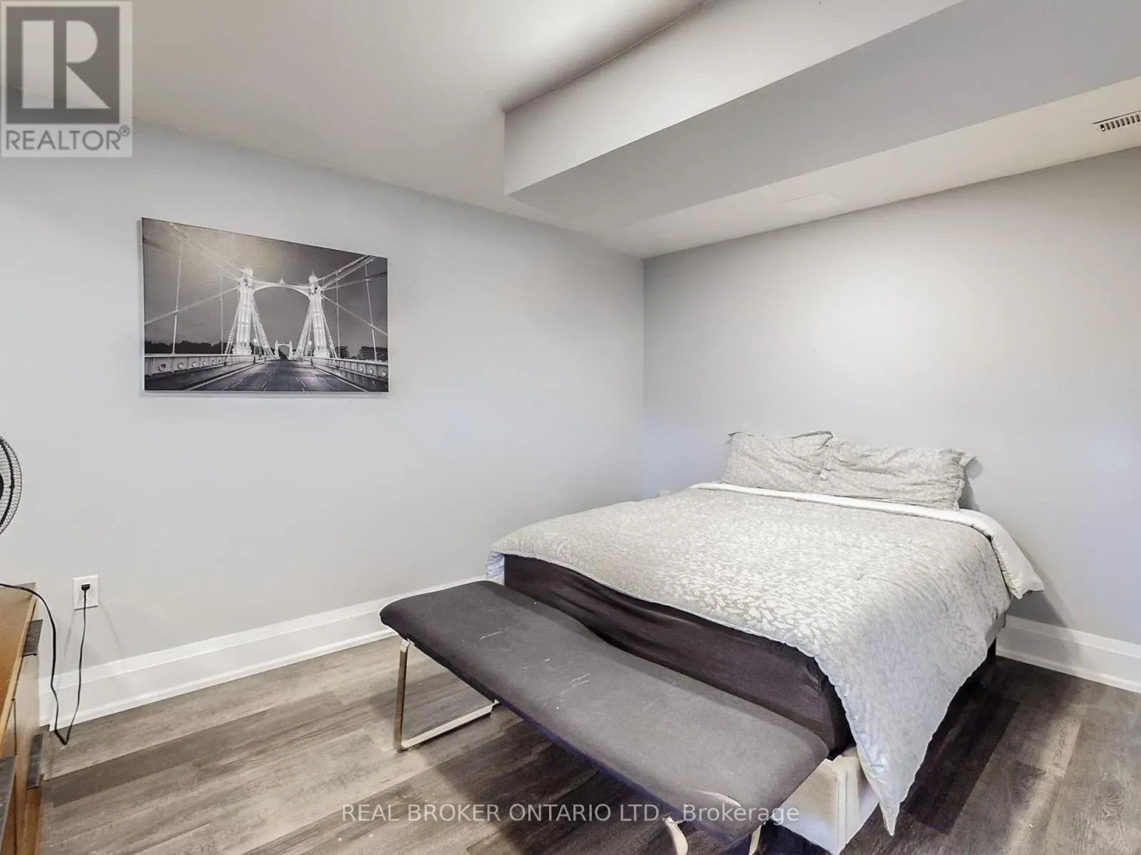 15 JASMINE CRESCENT