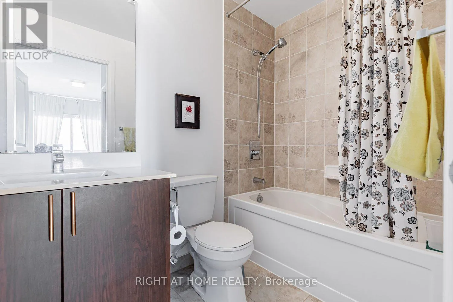 1204 - 520 STEELES AVENUE W