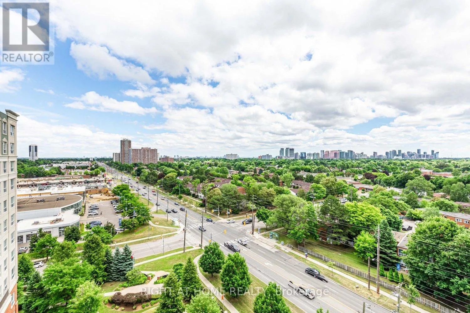 1204 - 520 STEELES AVENUE W