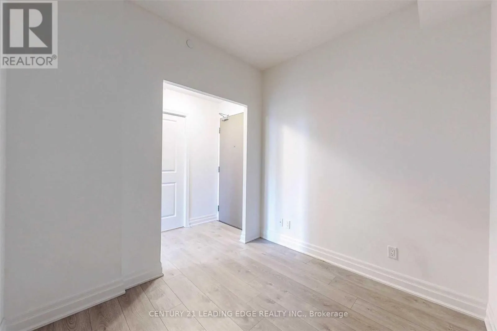 514 - 18 ROUGE VALLEY DRIVE W