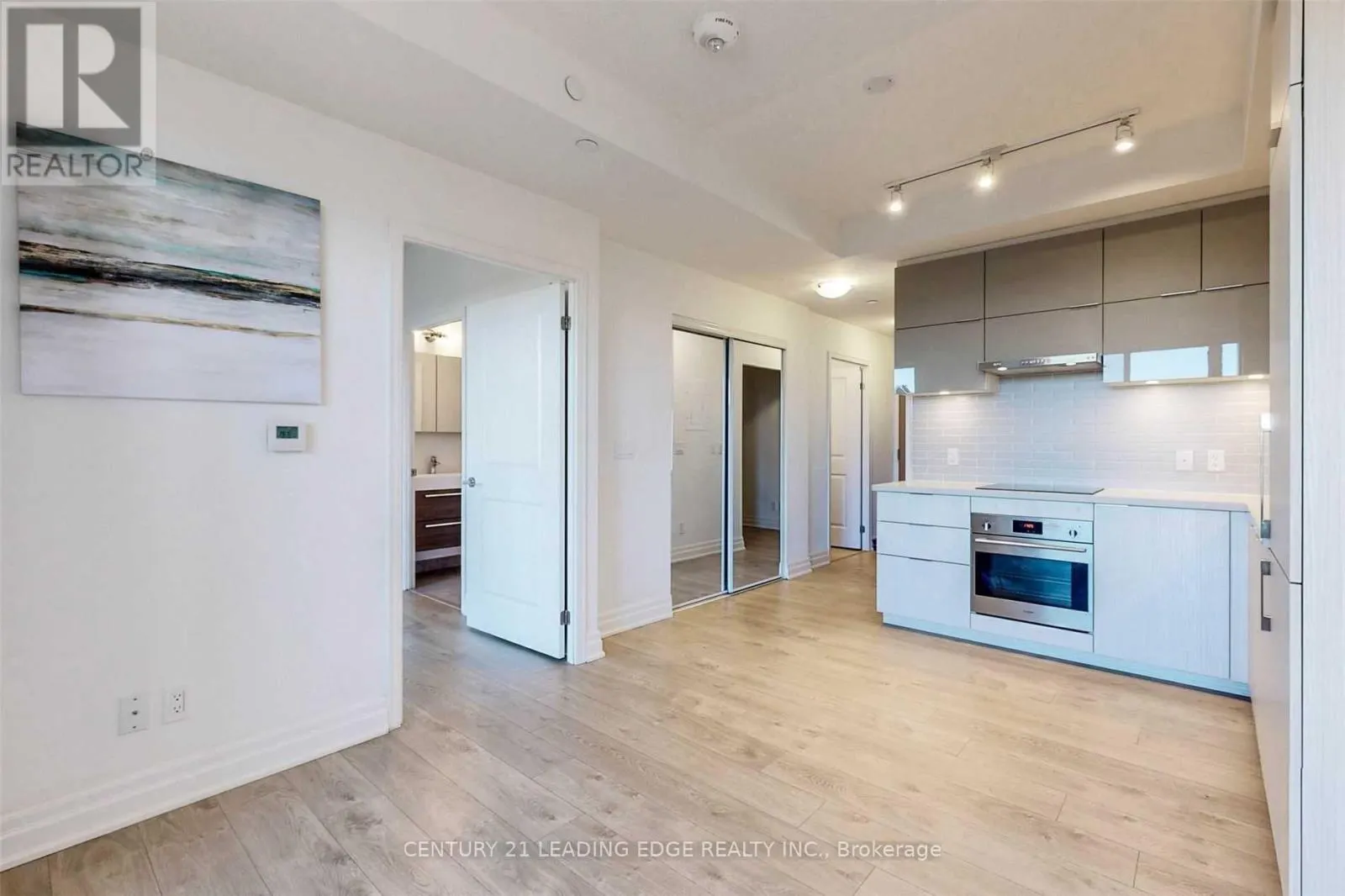 514 - 18 ROUGE VALLEY DRIVE W