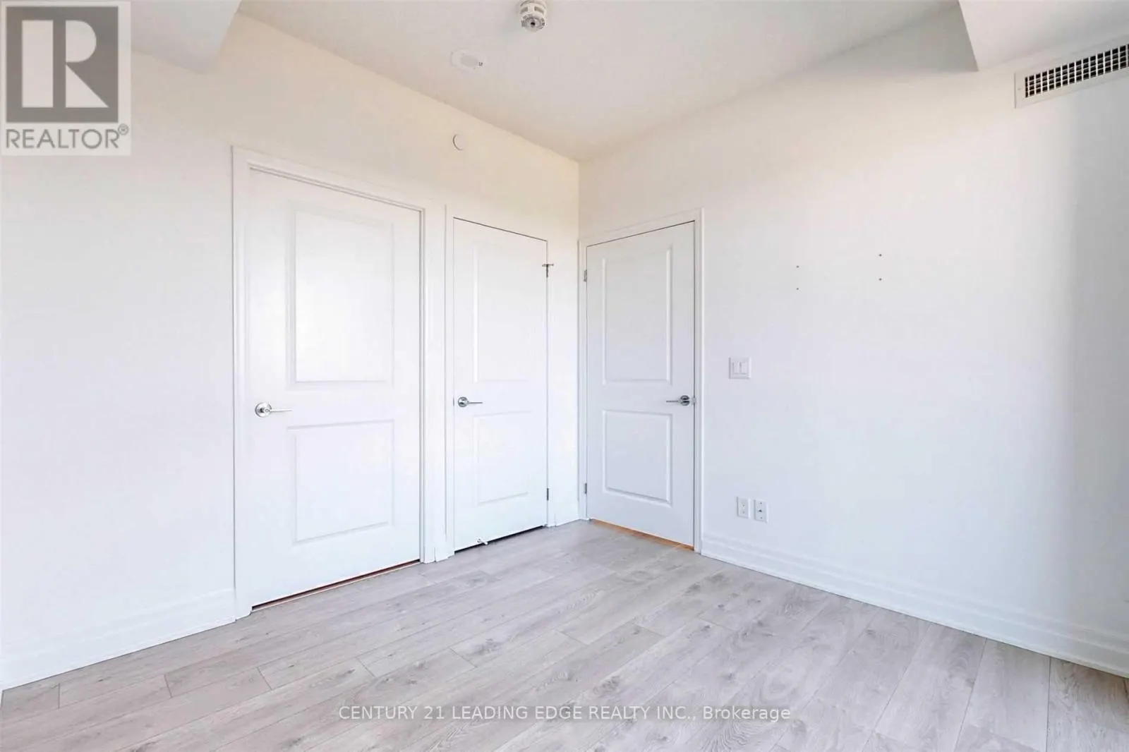 514 - 18 ROUGE VALLEY DRIVE W