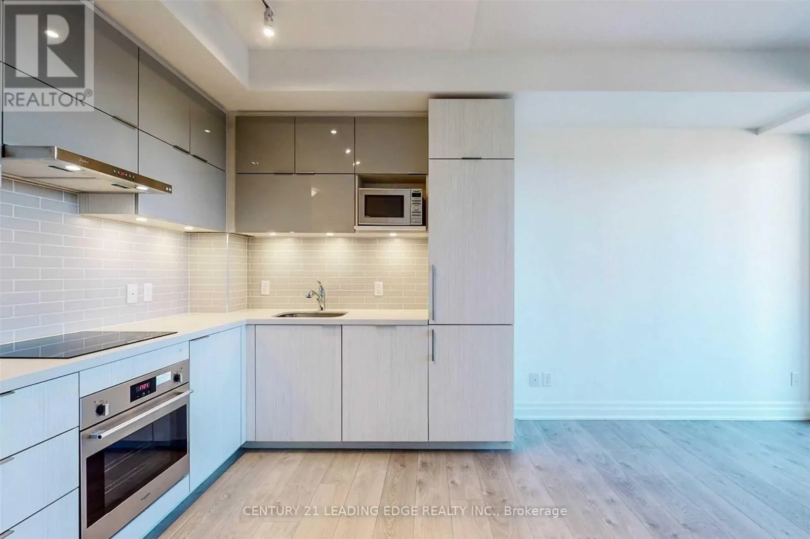 514 - 18 ROUGE VALLEY DRIVE W