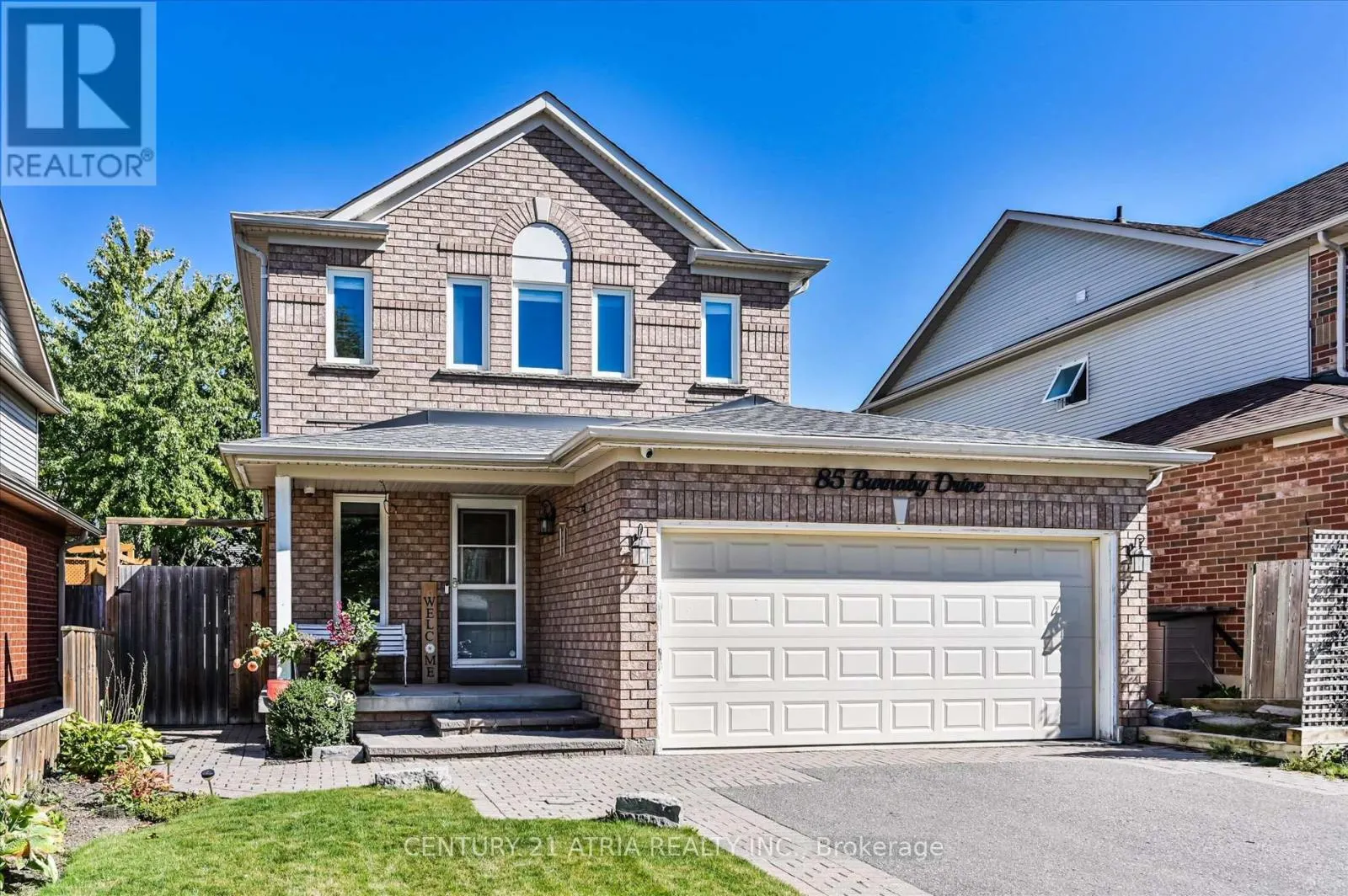 85 BURNABY DRIVE