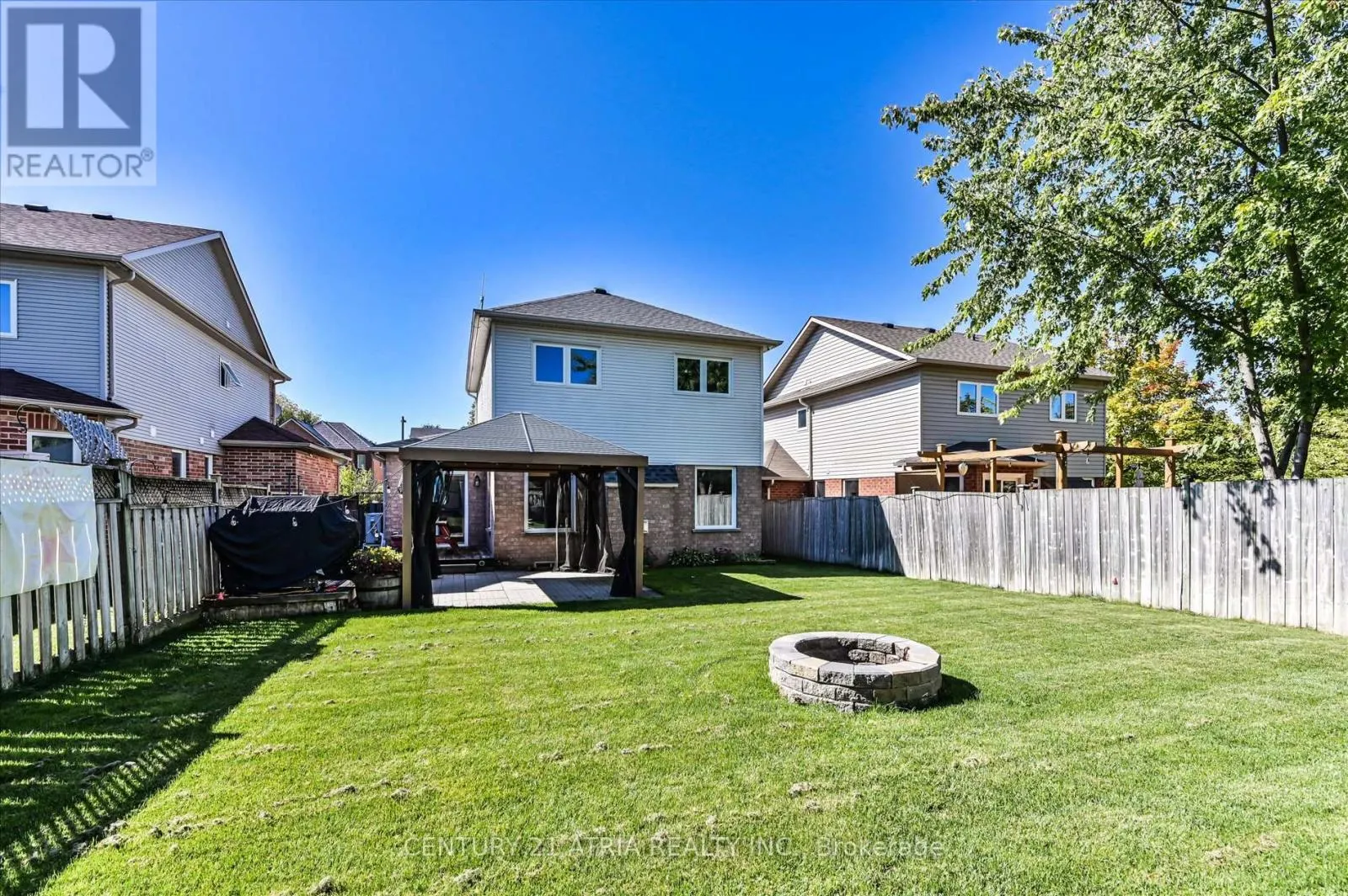 85 BURNABY DRIVE