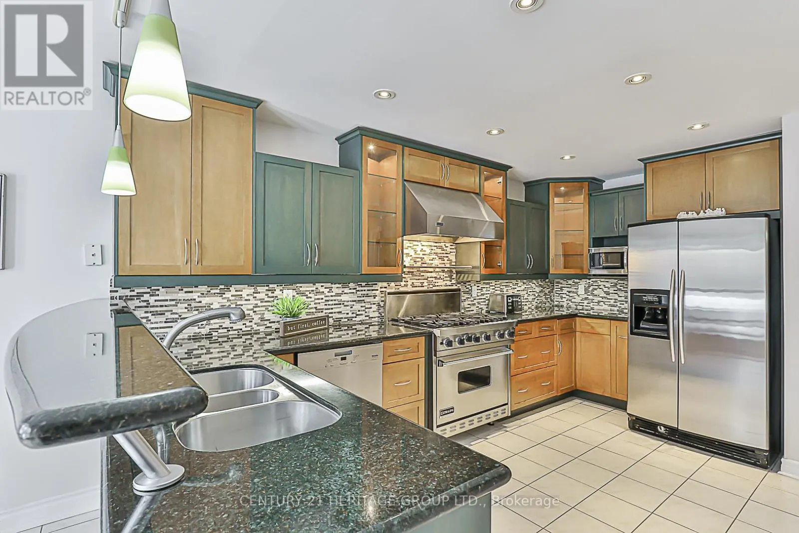 310 CHAMBERS CRESCENT