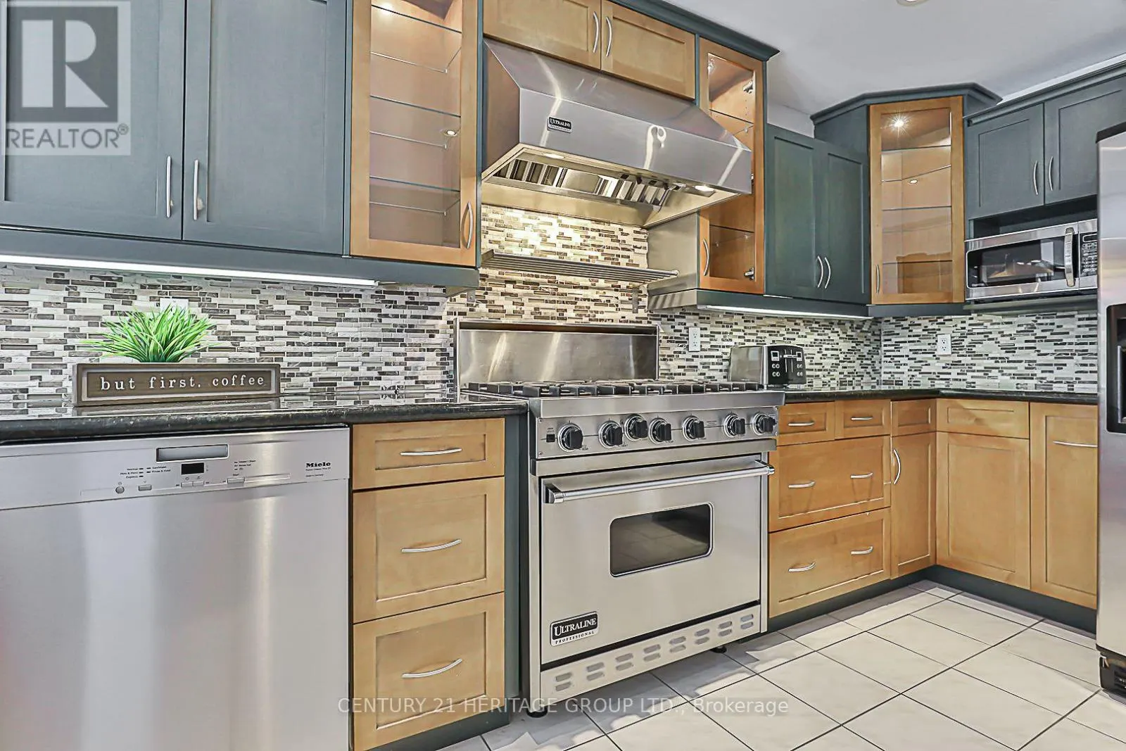 310 CHAMBERS CRESCENT