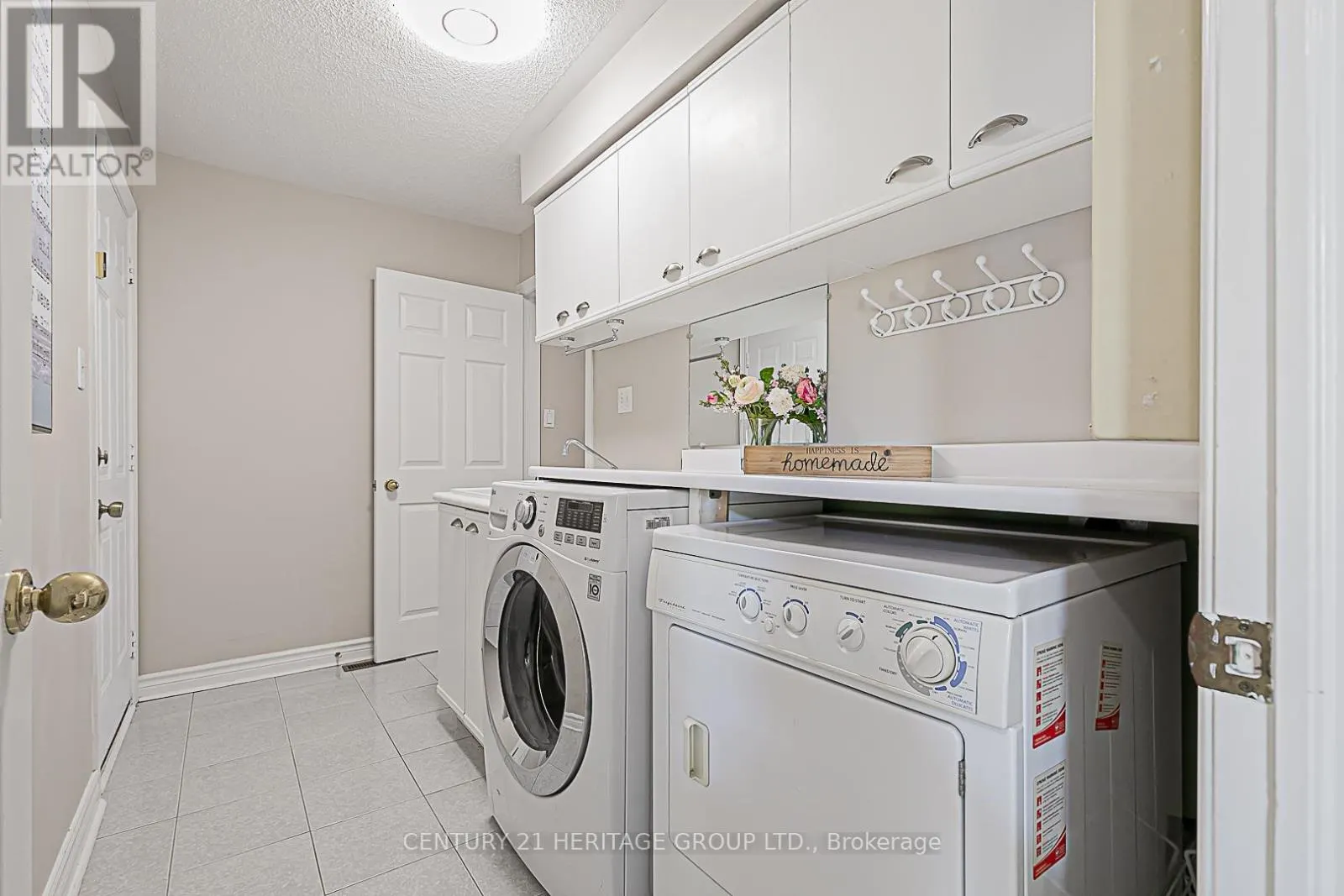 310 CHAMBERS CRESCENT