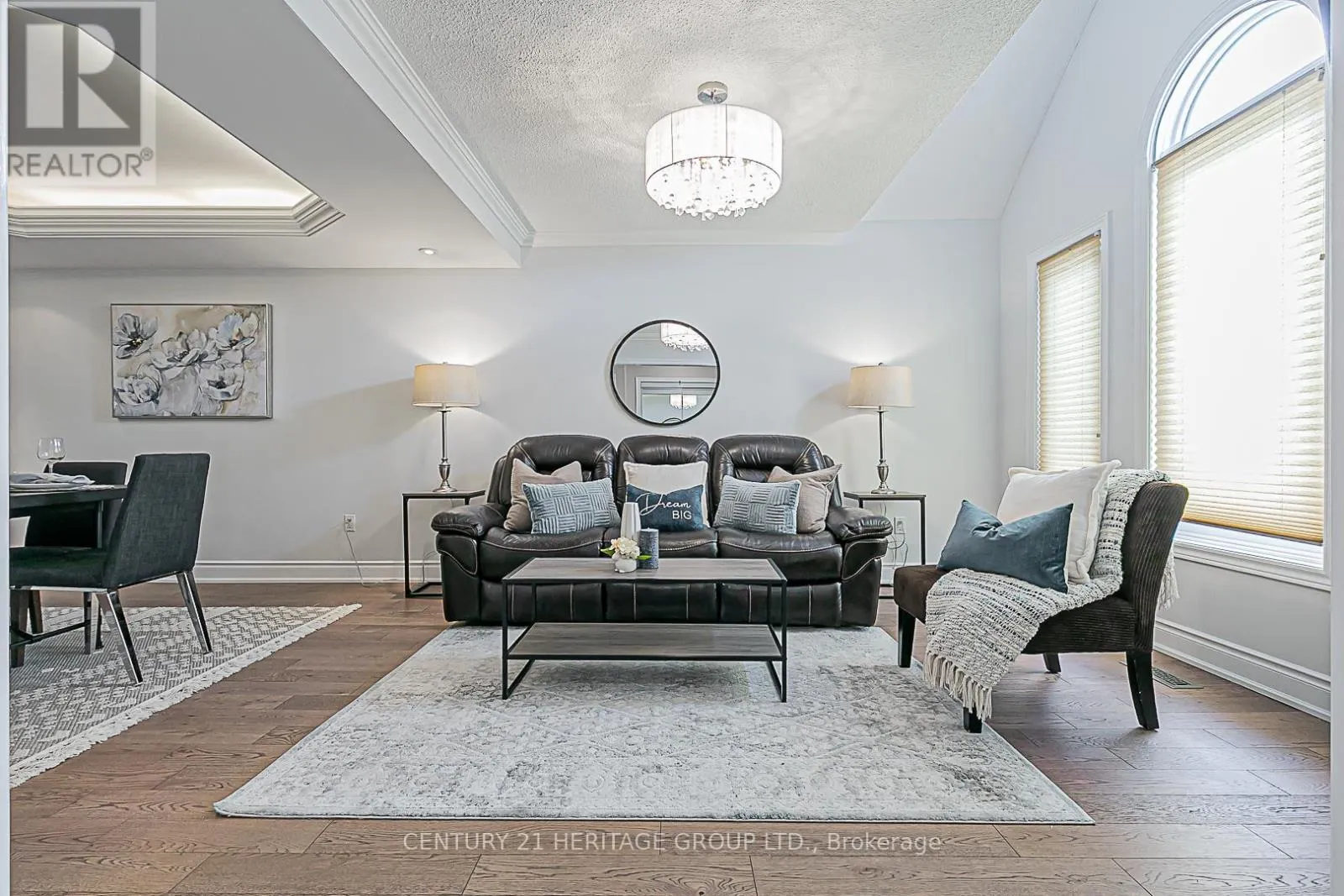 310 CHAMBERS CRESCENT
