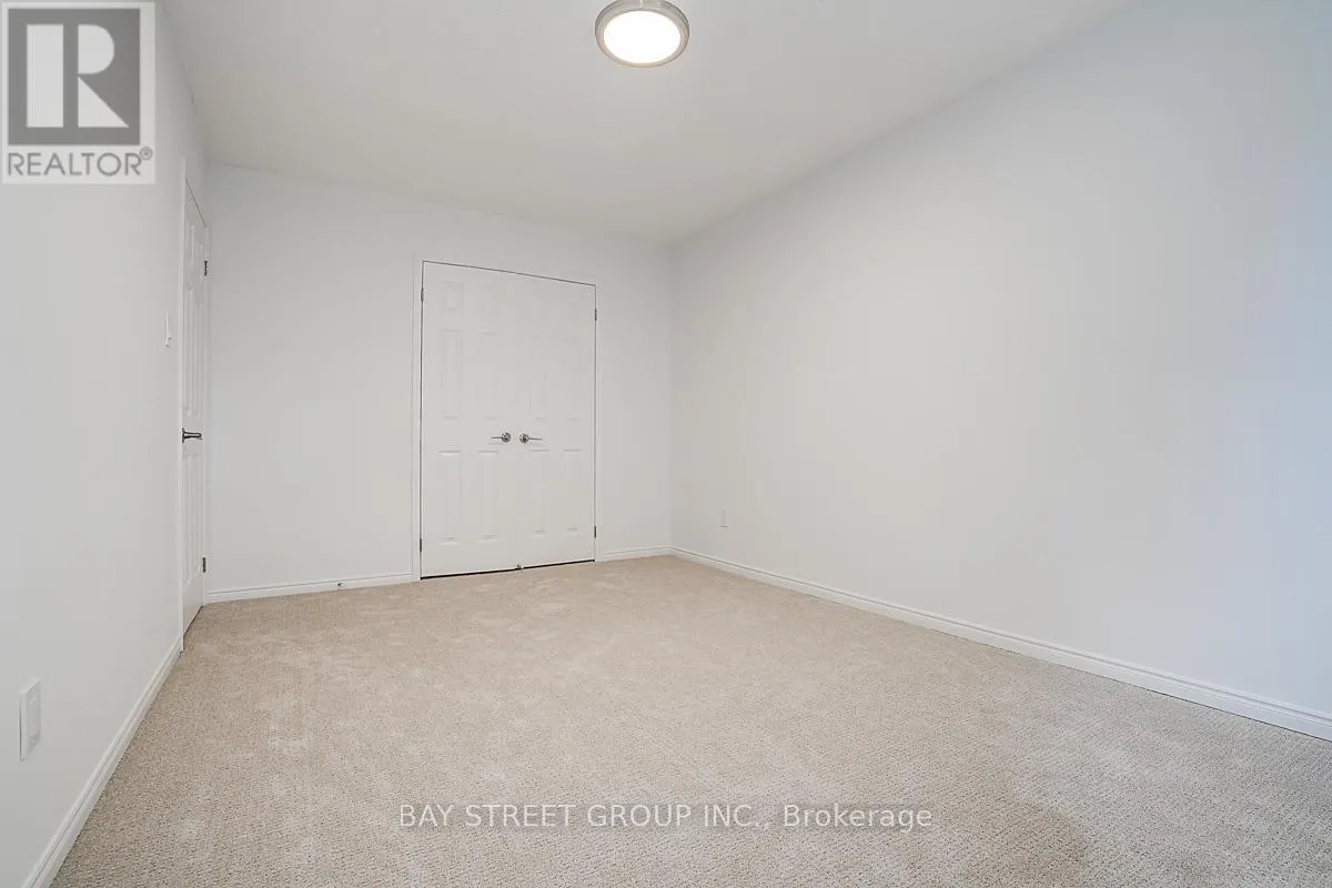 67 KYLA CRESCENT