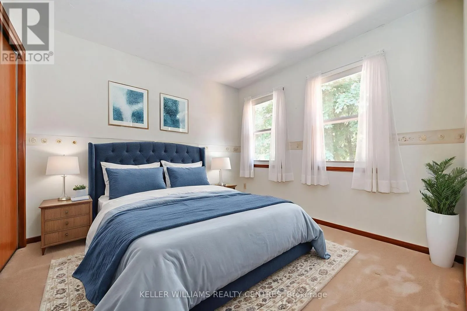 16 LANEWOOD DRIVE