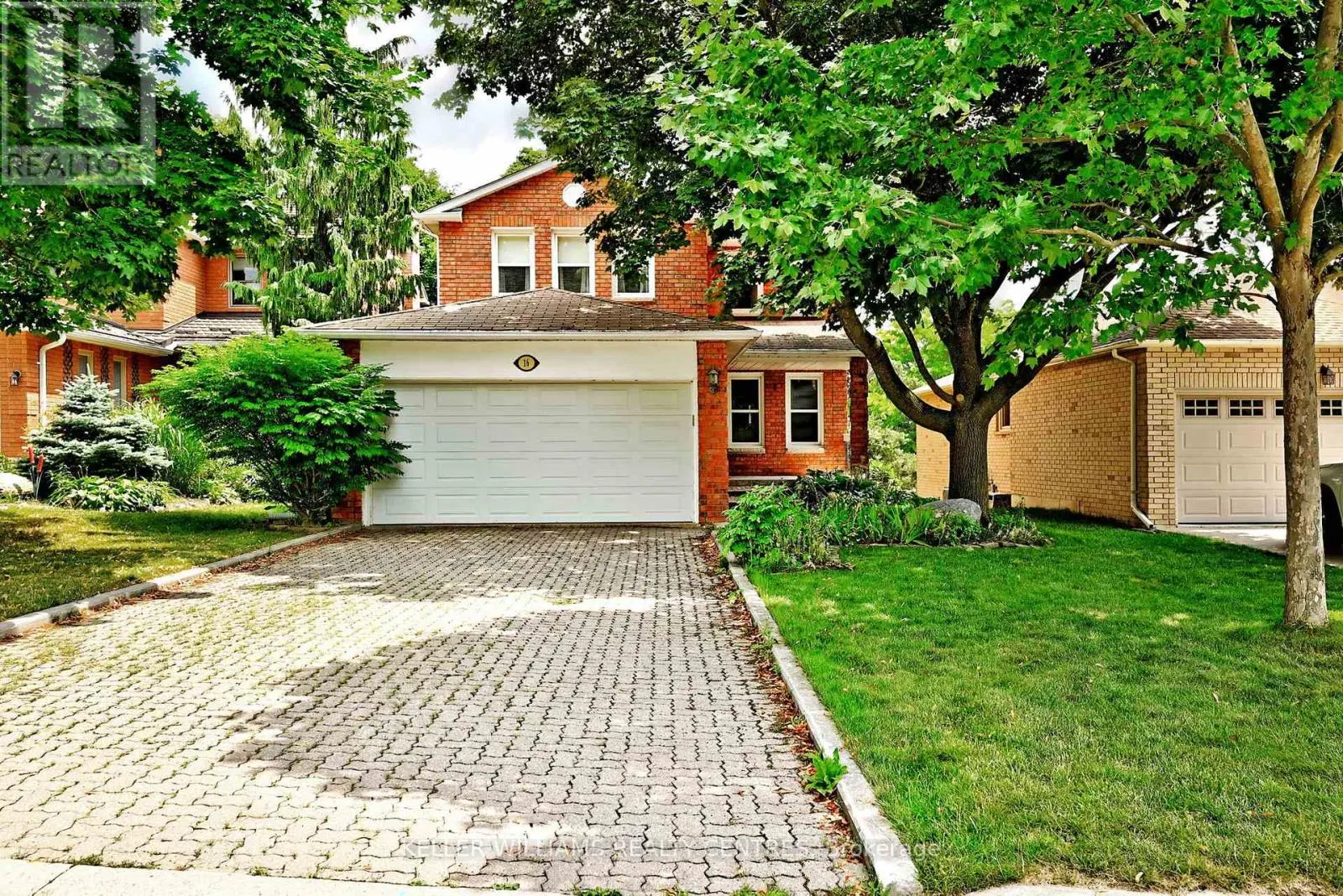 16 LANEWOOD DRIVE