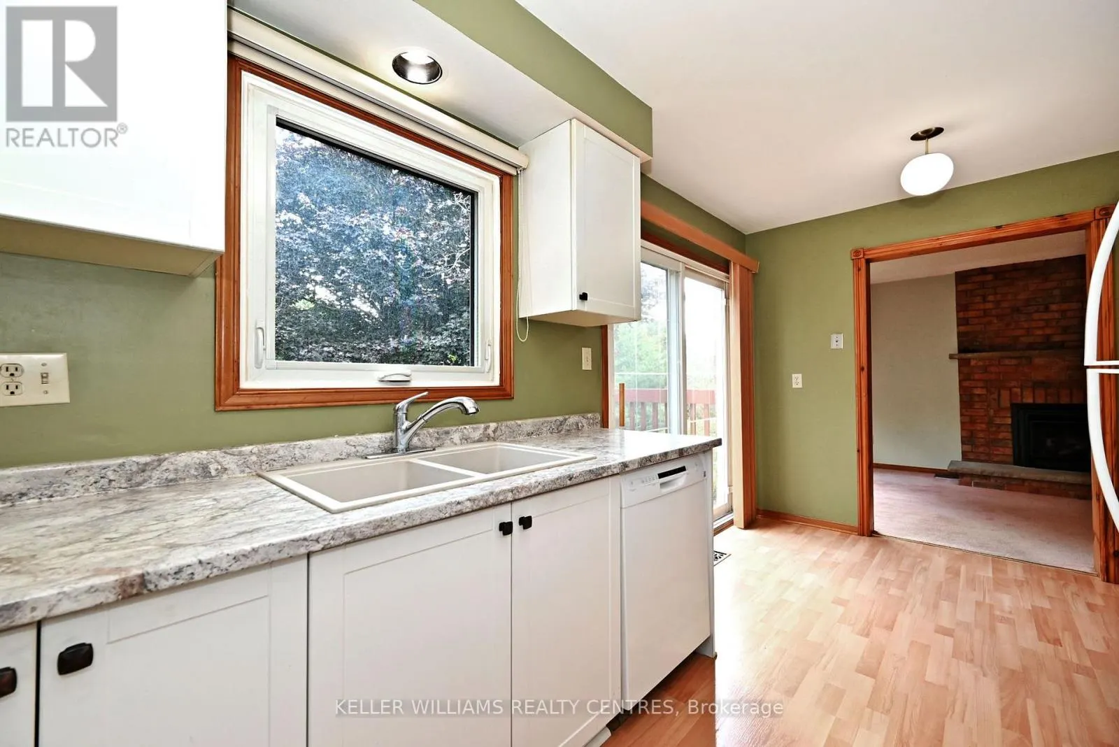 16 LANEWOOD DRIVE