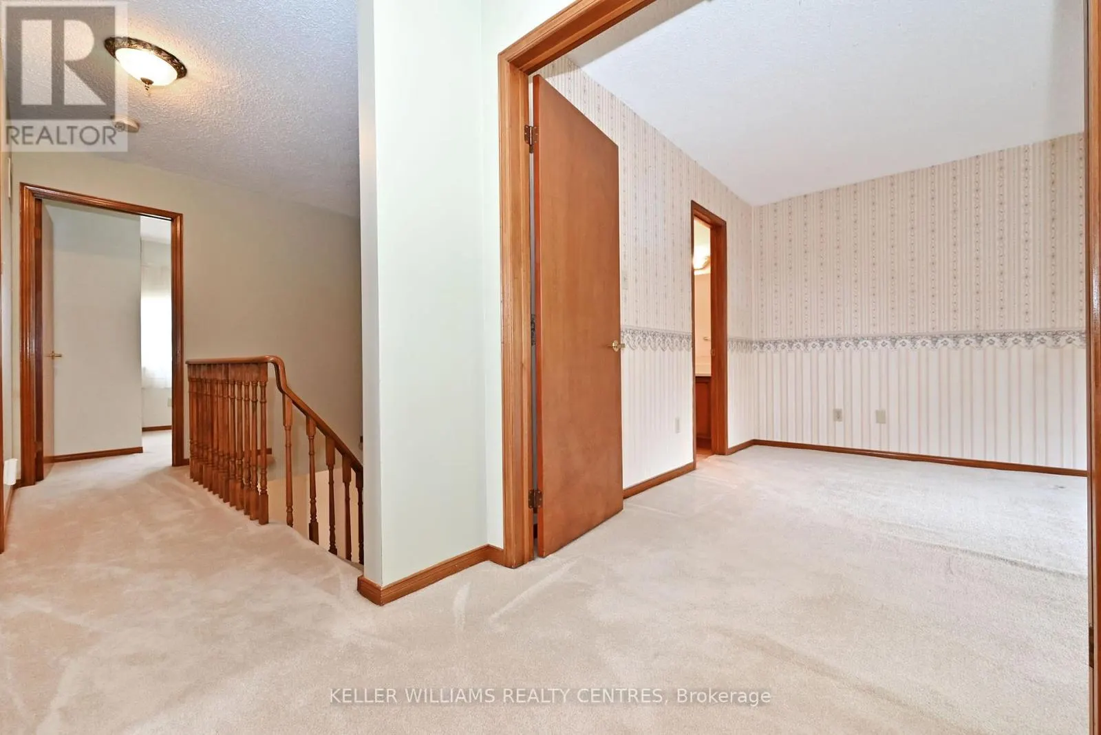 16 LANEWOOD DRIVE
