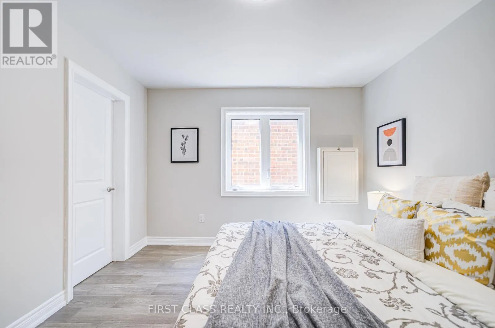 77 DIAMOND JUBILEE DRIVE