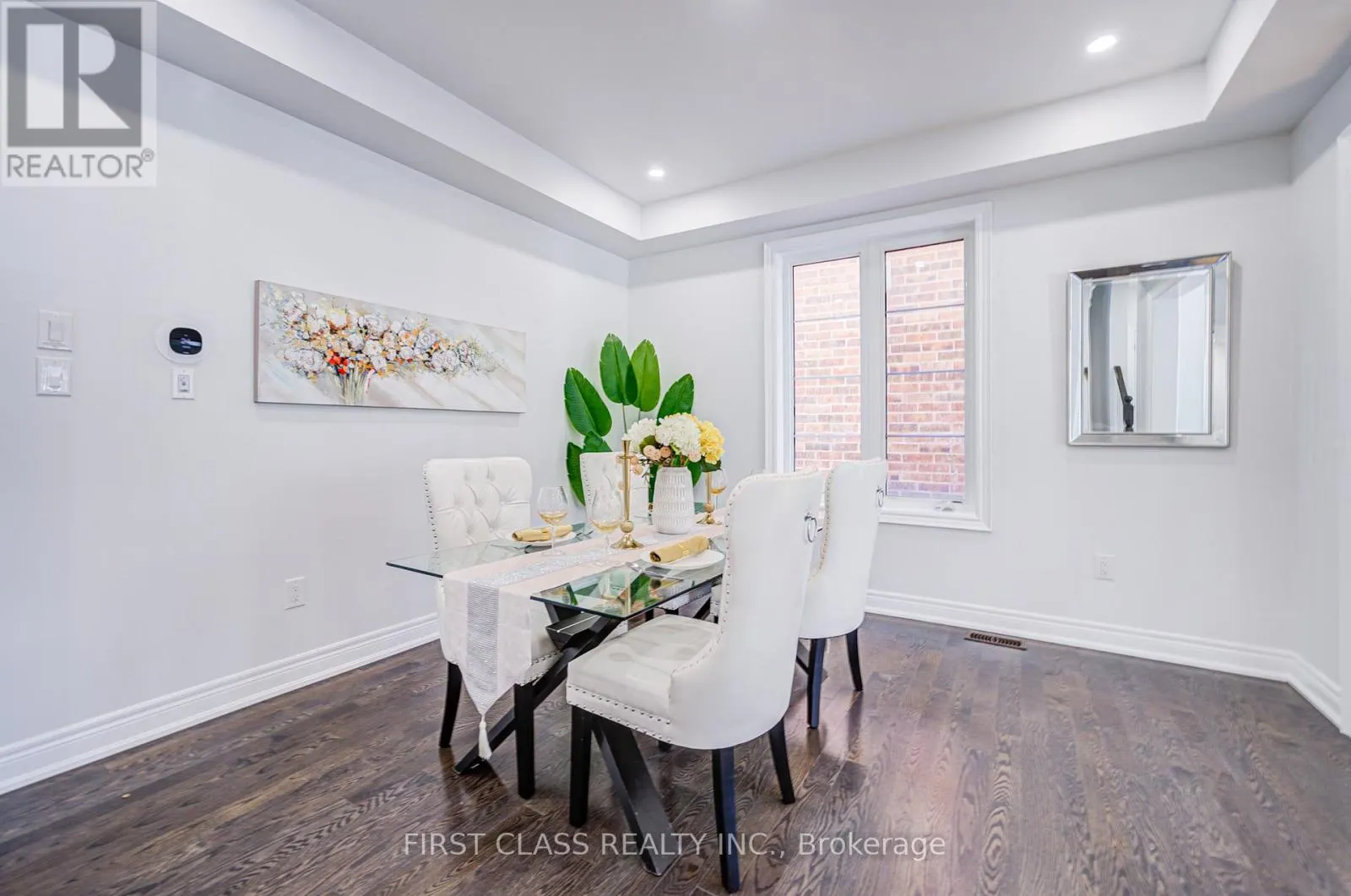 77 DIAMOND JUBILEE DRIVE