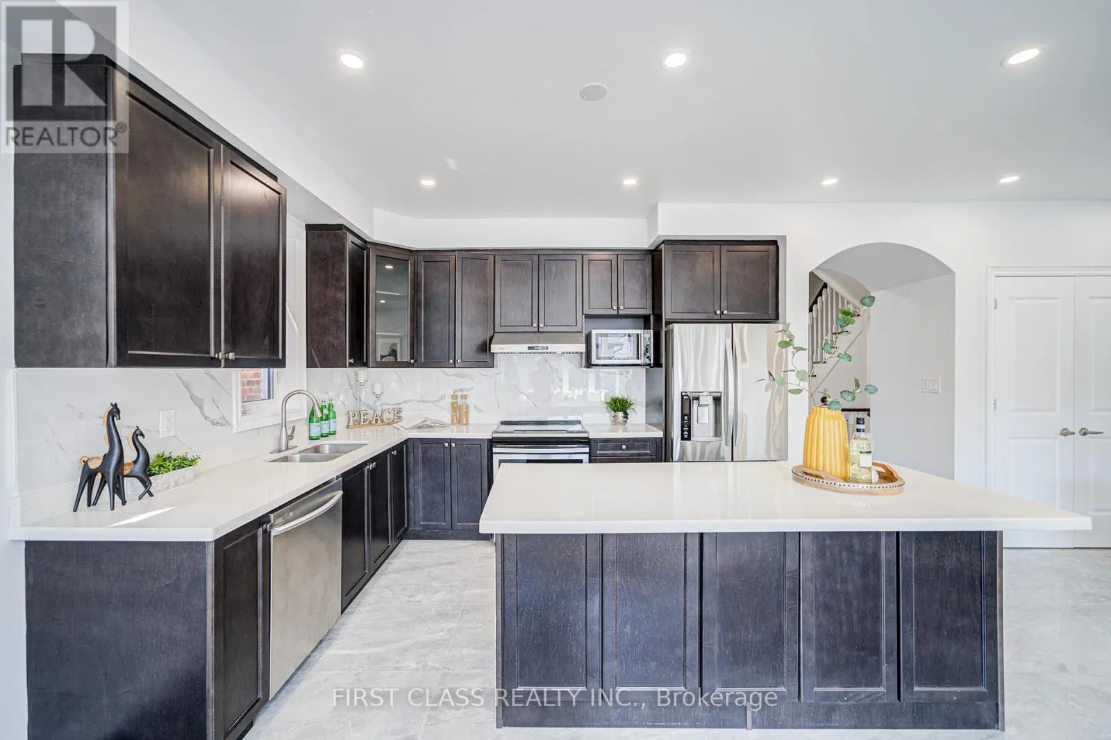 77 DIAMOND JUBILEE DRIVE