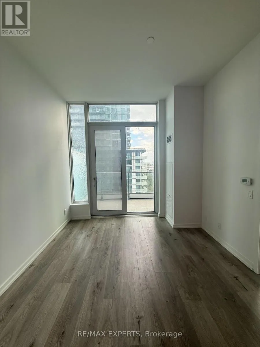 808 - 7890 JANE STREET