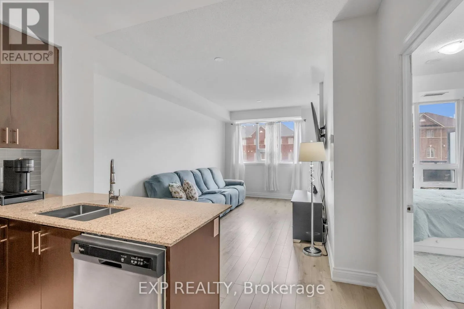 212 - 9582 MARKHAM ROAD