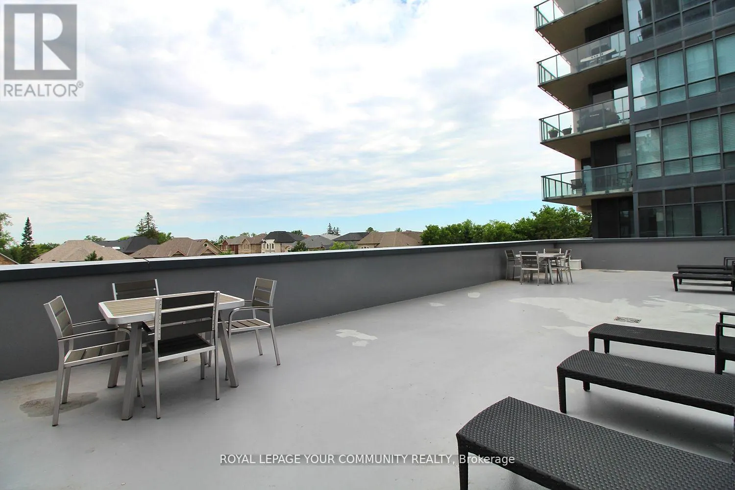 LPH 5A - 9088 YONGE STREET