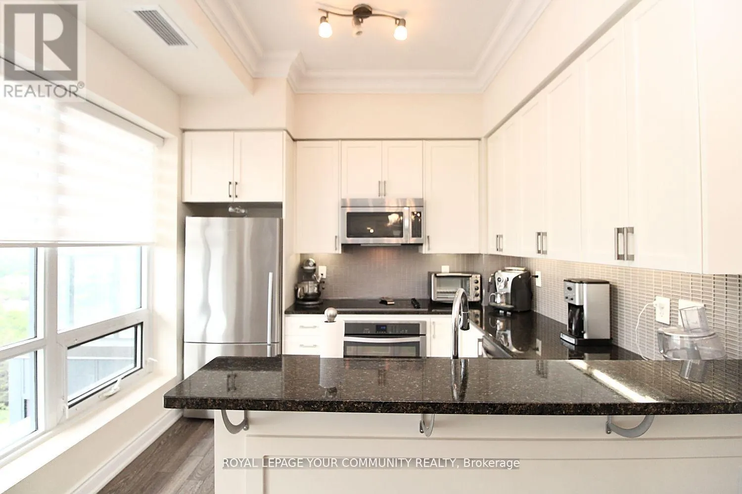 LPH 5A - 9088 YONGE STREET