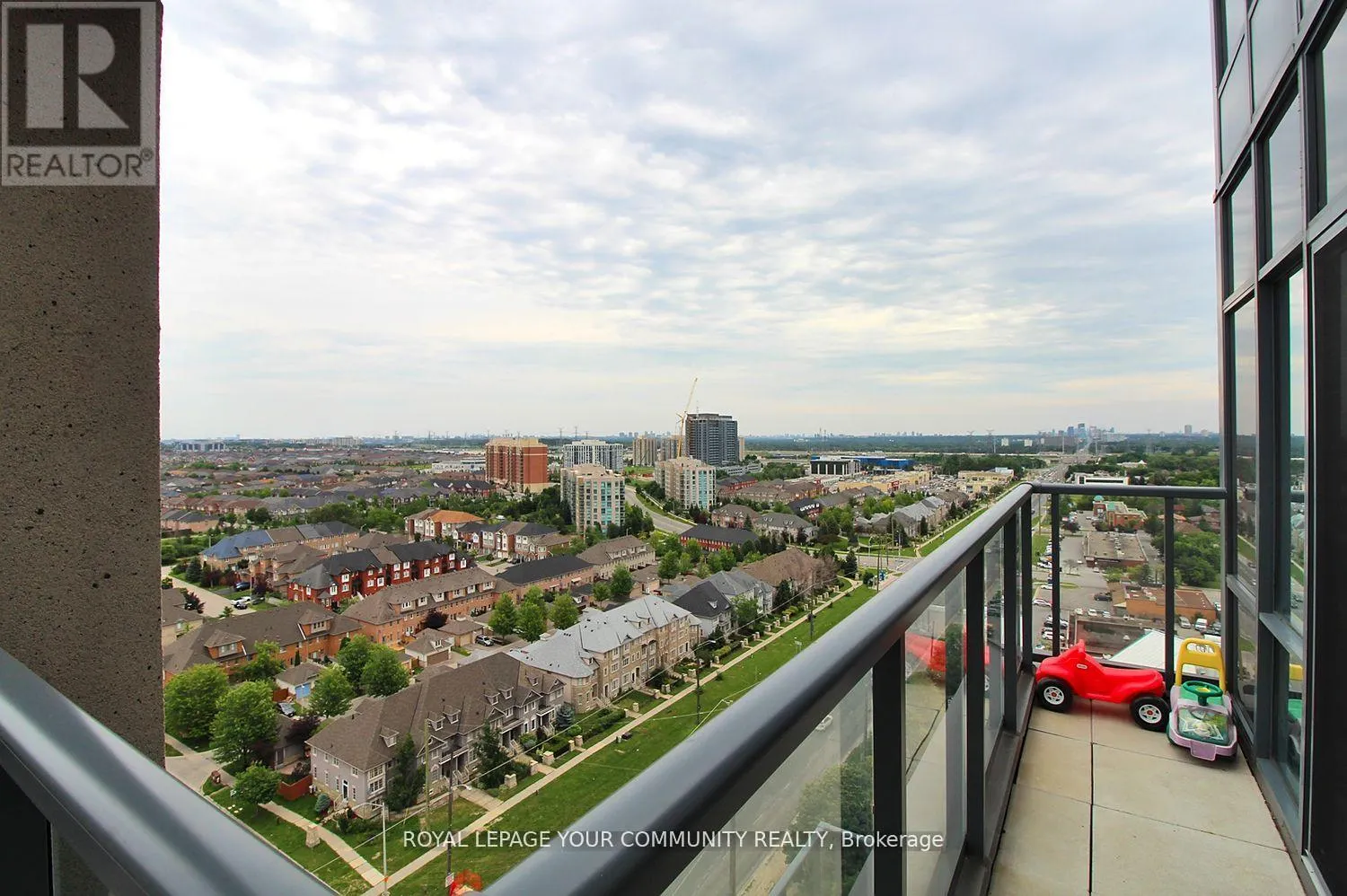 LPH 5A - 9088 YONGE STREET