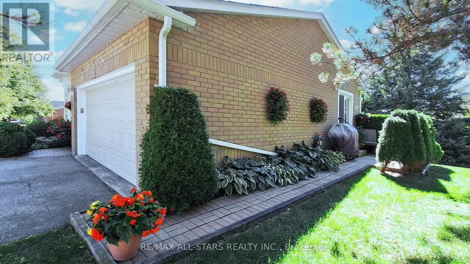 5 - 5 BESWICK LANE