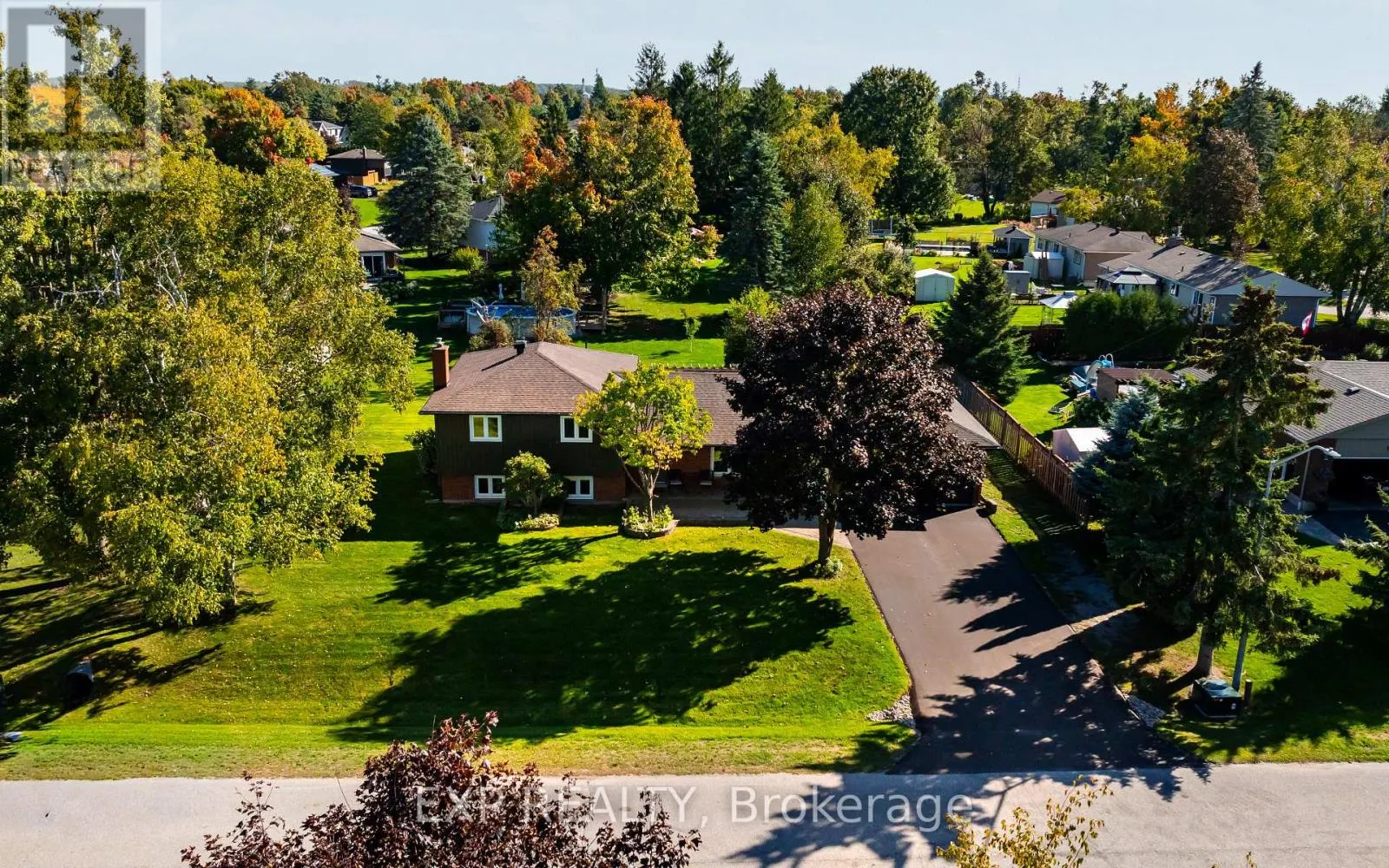 258 NELSON CRESCENT