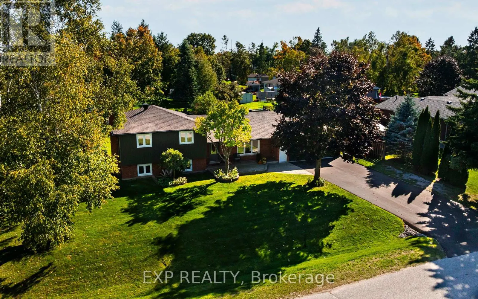 258 NELSON CRESCENT