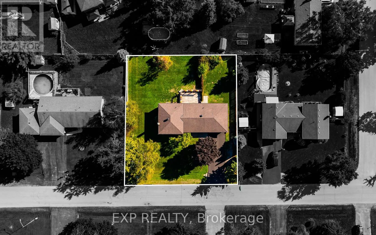 258 NELSON CRESCENT