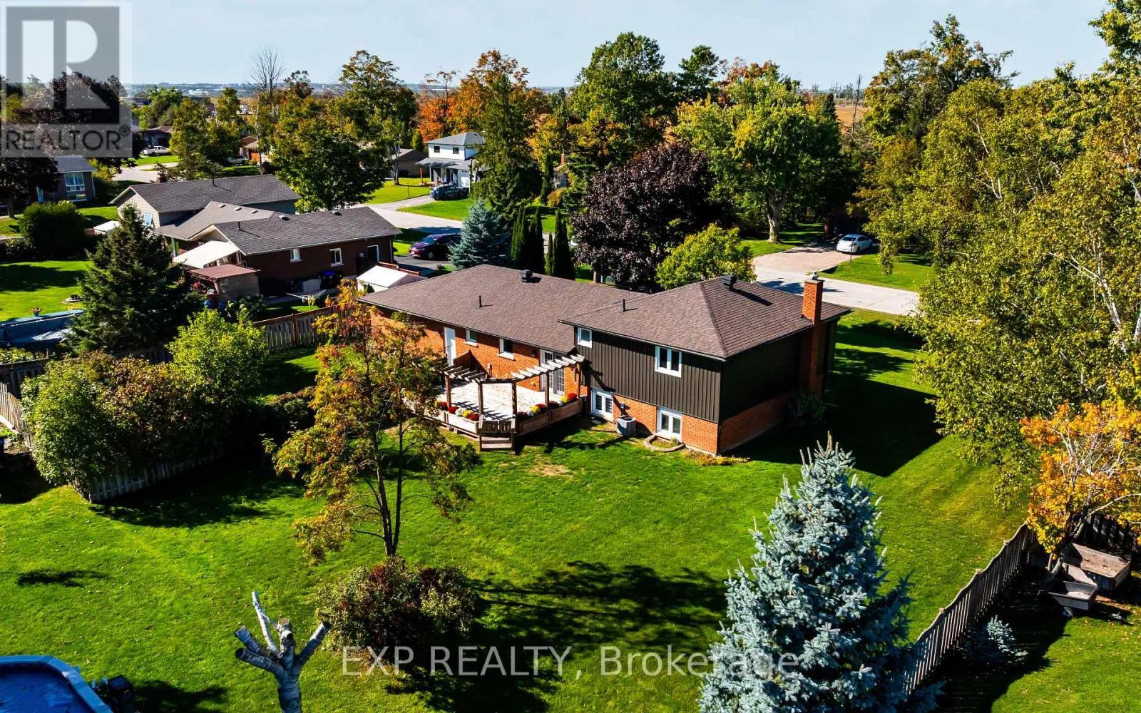 258 NELSON CRESCENT