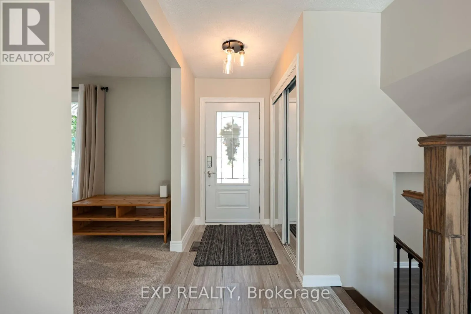 258 NELSON CRESCENT