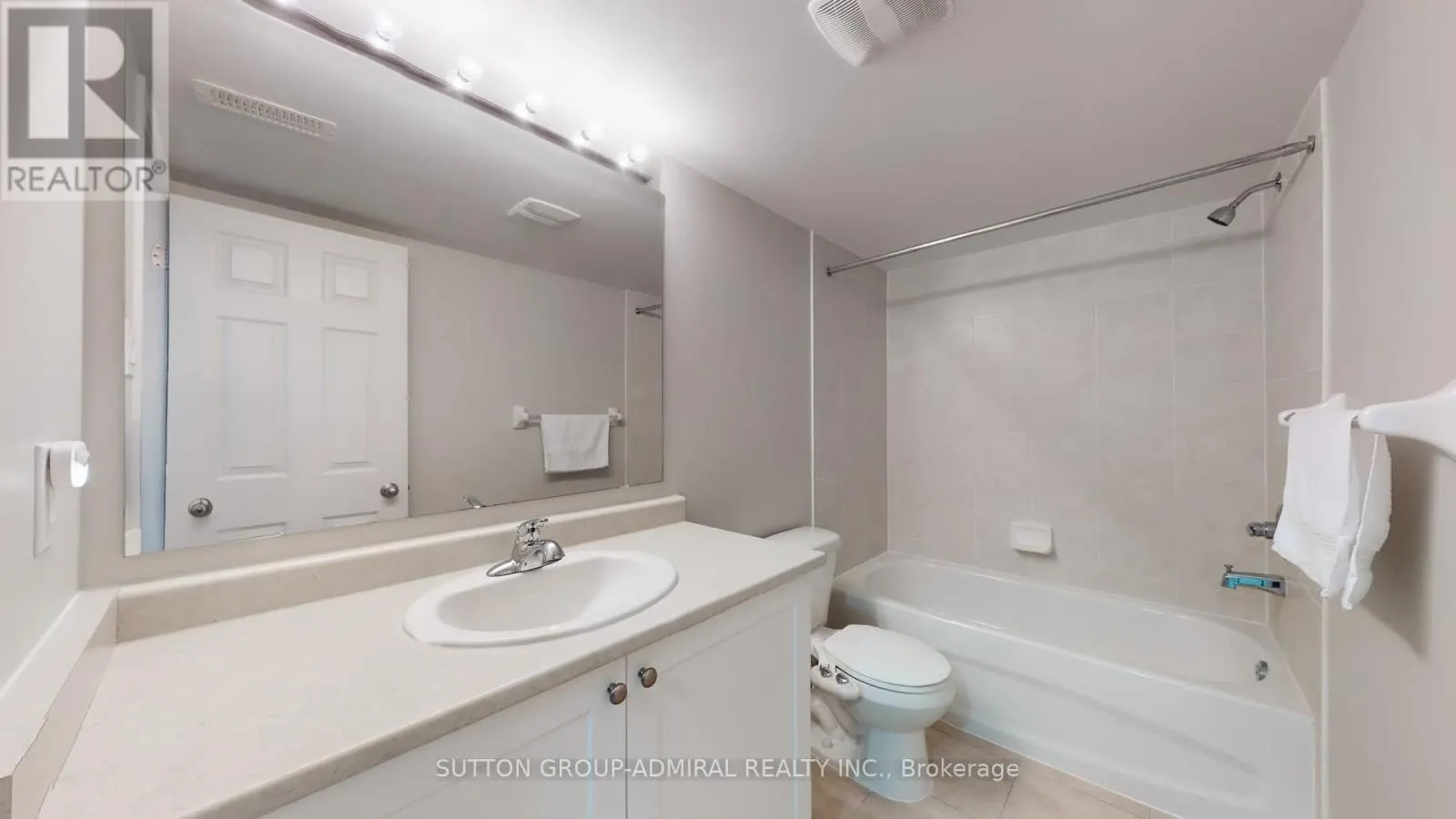 13 - 46 EDWIN PEARSON STREET