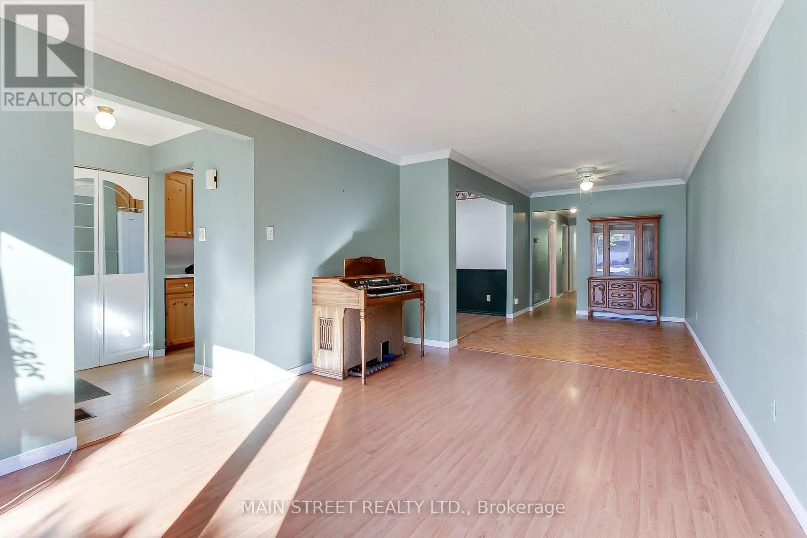 38 SMYTH CRESCENT