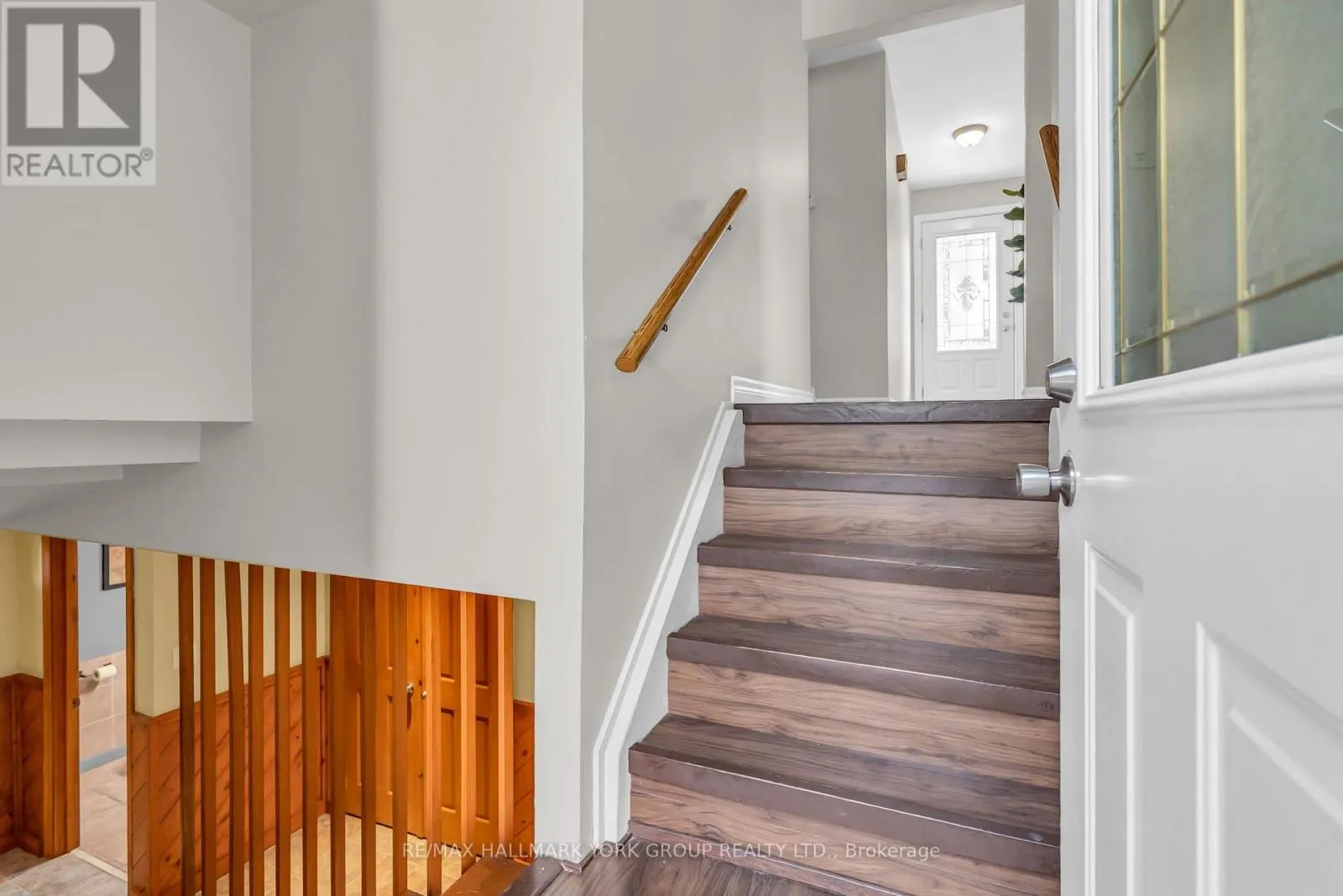 8 RUSHTON ROAD