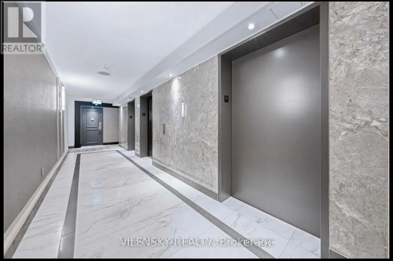 1110 - 7460 BATHURST STREET W