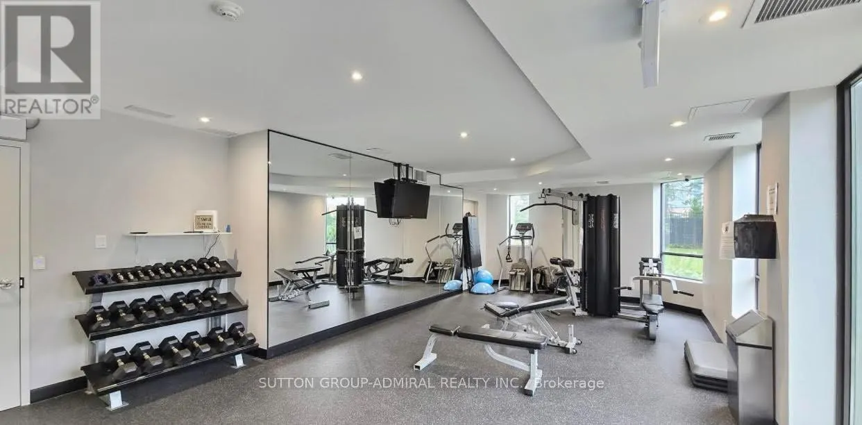 1110 - 7460 BATHURST STREET W