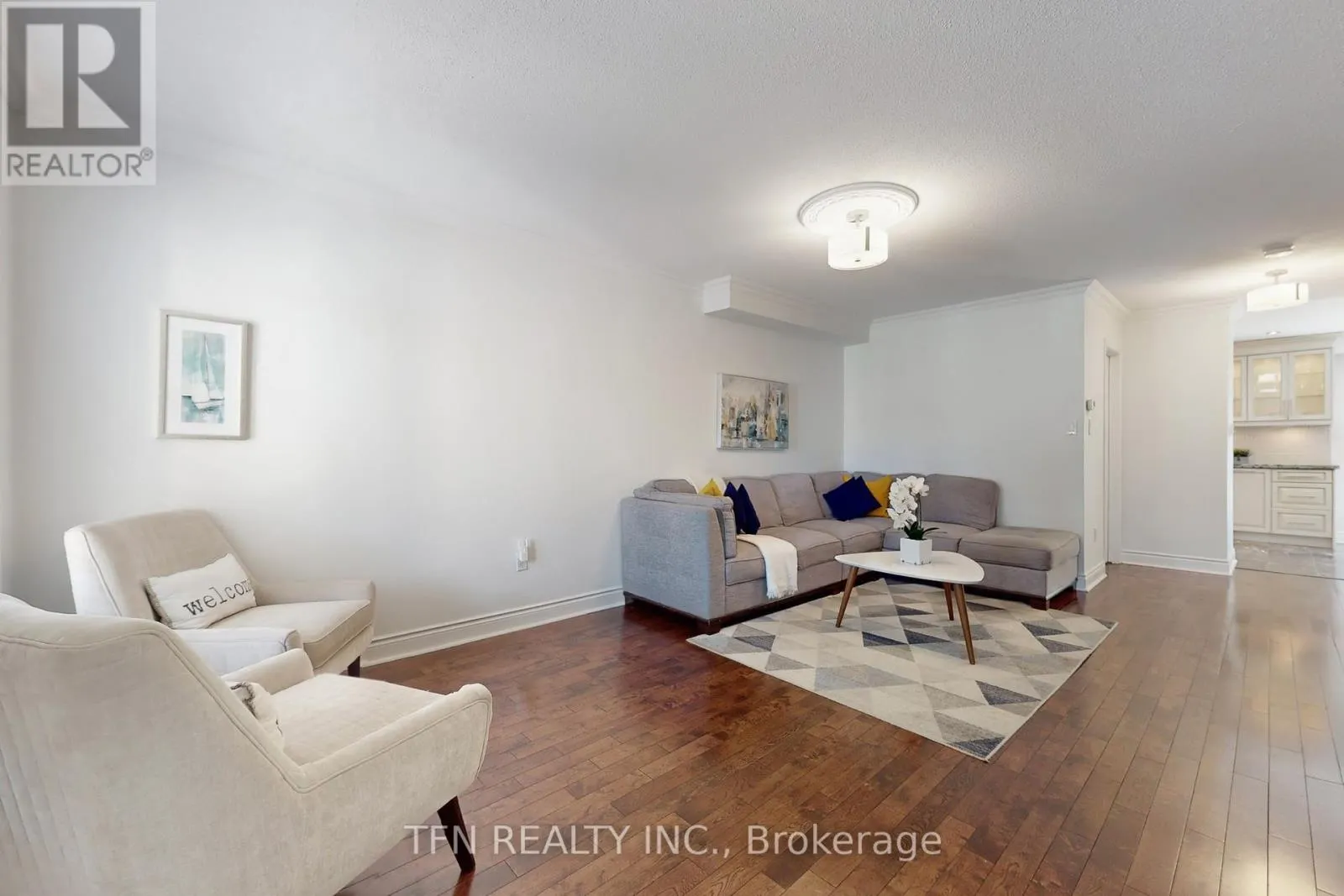 24 LUCERNE DRIVE