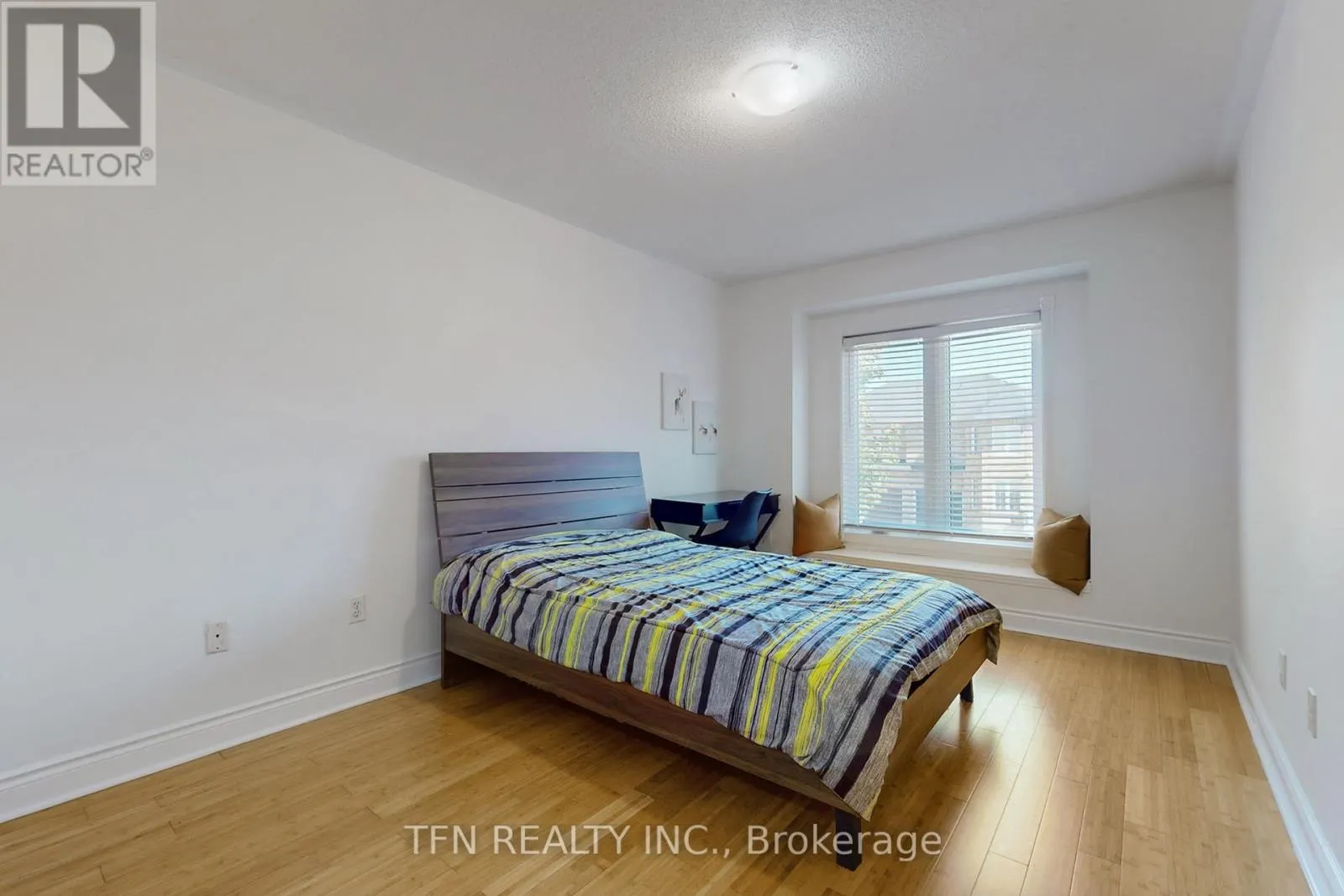 24 LUCERNE DRIVE