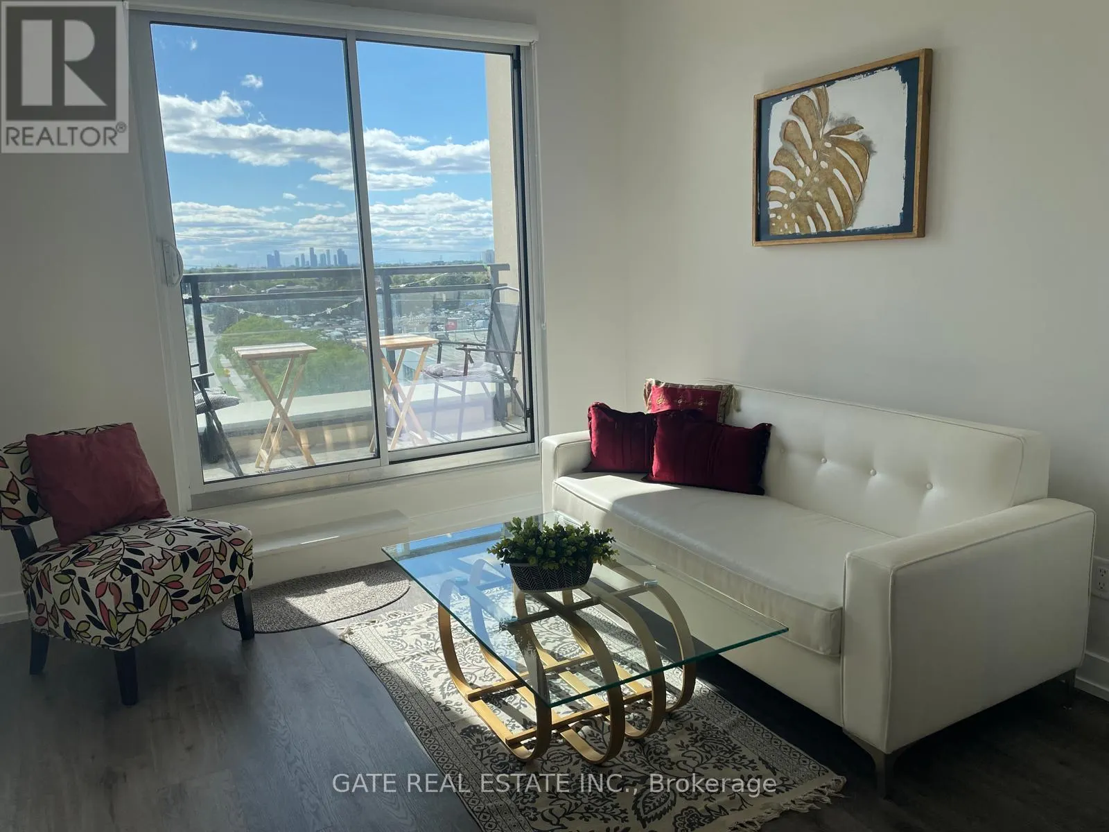 511 - 1 GRANDVIEW AVENUE
