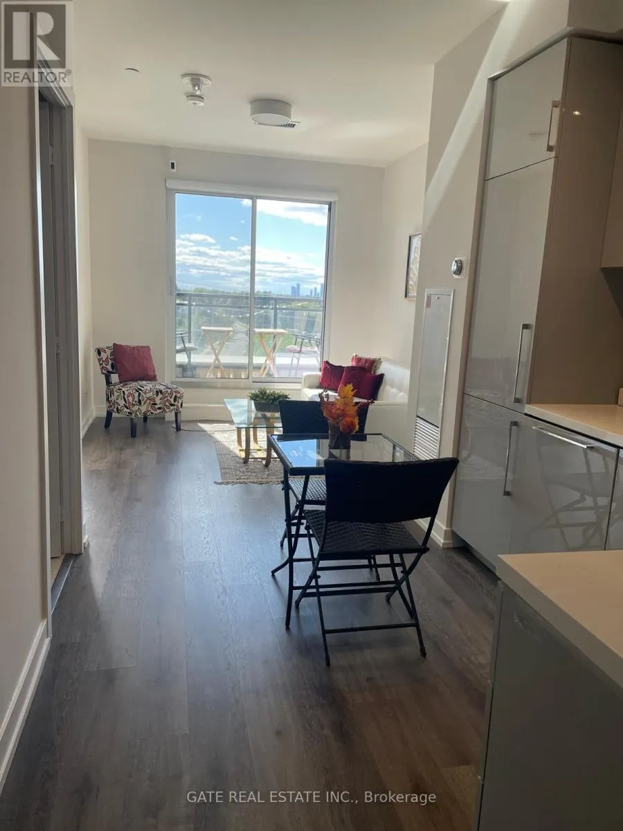 511 - 1 GRANDVIEW AVENUE
