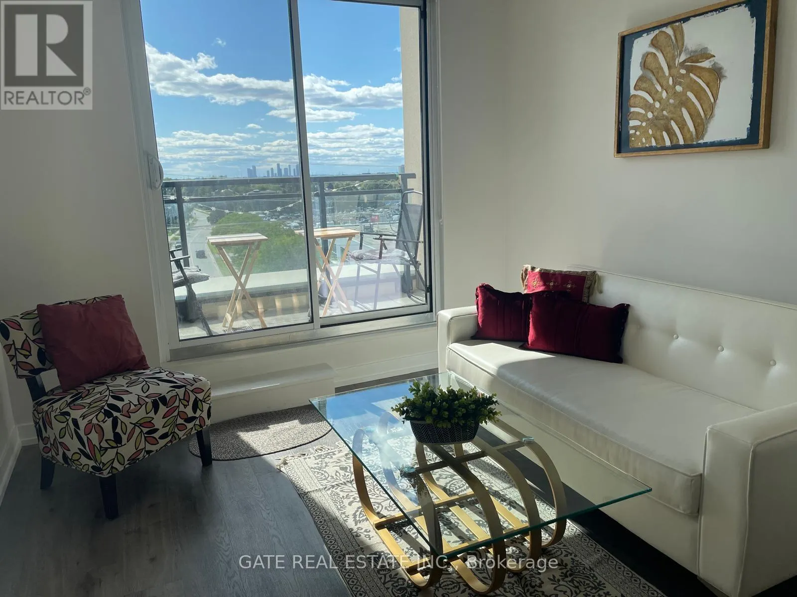 511 - 1 GRANDVIEW AVENUE