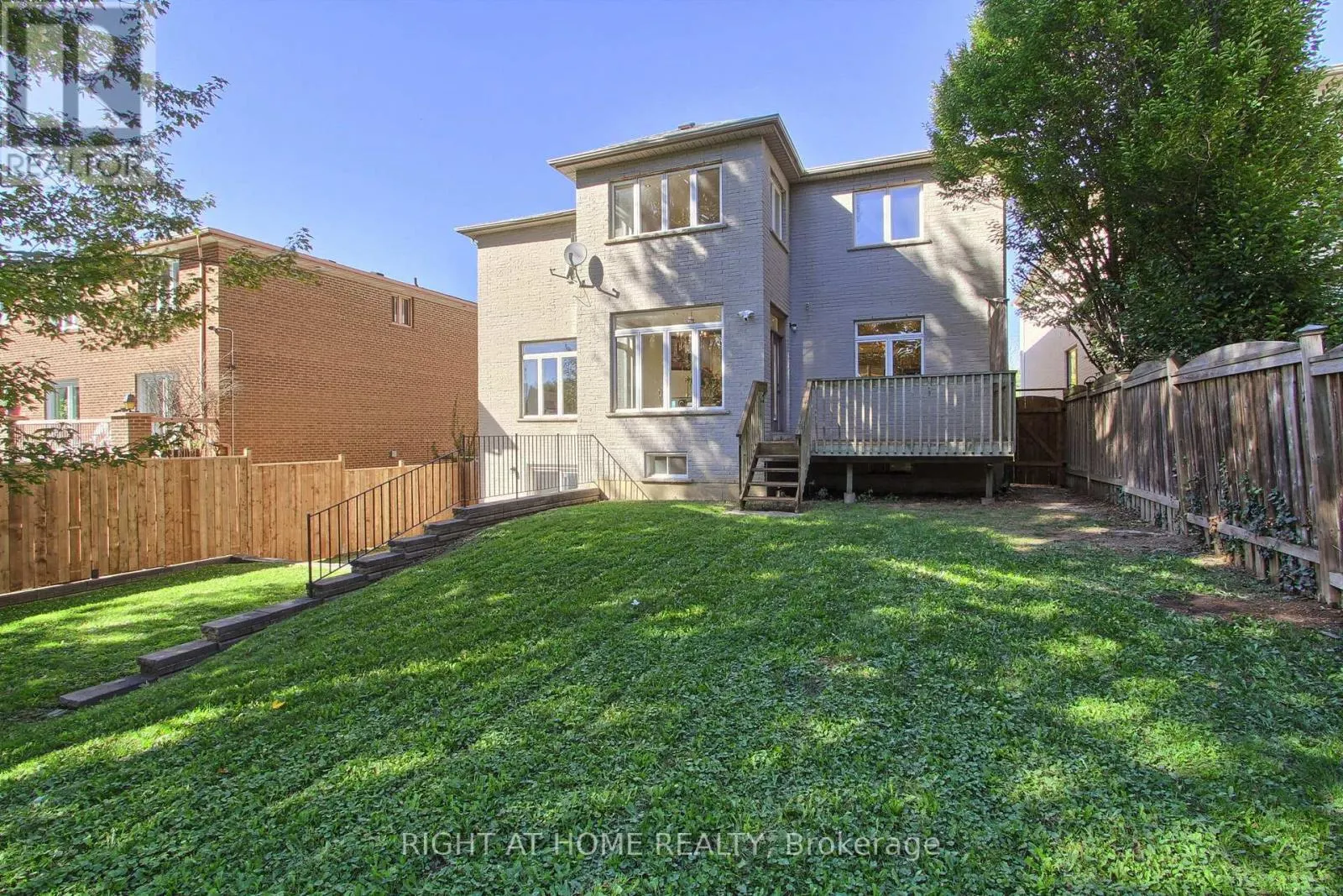 185 KING HIGH DRIVE